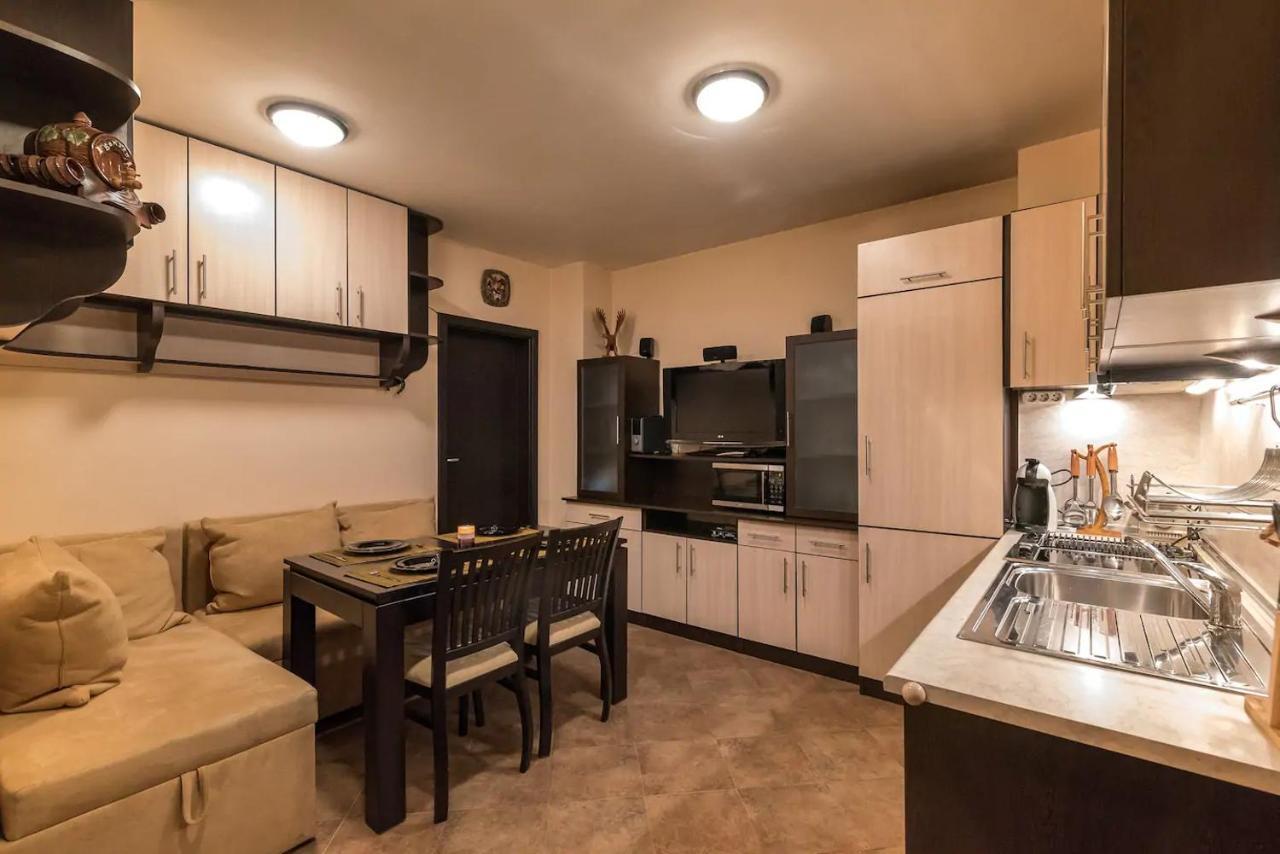Charming, Fully-Furnished, 2-Bedroom Apartment Μπάνσκο Εξωτερικό φωτογραφία