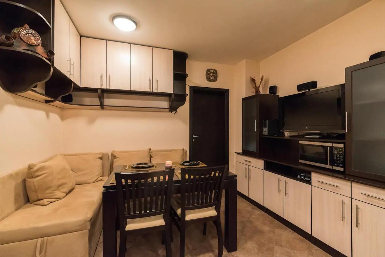 Charming, Fully-Furnished, 2-Bedroom Apartment Μπάνσκο Εξωτερικό φωτογραφία